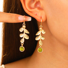 Charger l&#39;image dans la galerie, Fashion Simple Leaf-shaped Earring Female Creative