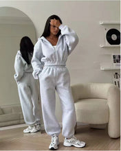 Charger l&#39;image dans la galerie, Women&#39;s Leak Girth Hat Sweater Ankle Banded Pants Sports Suit