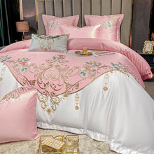 Charger l&#39;image dans la galerie, European Champagne Flower Embroidery Four-piece Luxury Bedding Cover Set