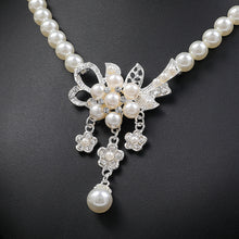 Charger l&#39;image dans la galerie, Pearl Flower Necklace Earring Set for Occasions