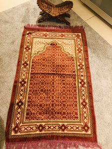 Elegant Praying Rug Sijada 110 * 70 cm Burgundy - FUCHEETAH