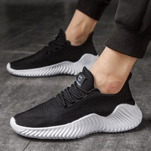 Cargar imagen en el visor de la galería, Men&#39;s Breathable Fly Knit Casual Footwear Mesh Classic Sneakers - FUCHEETAH