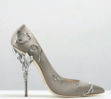 Cargar imagen en el visor de la galería, Silk Women Pumps Leaves Heel Rhinestone Flower Shoes - FUCHEETAH