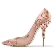 Cargar imagen en el visor de la galería, Silk Women Pumps Leaves Heel Rhinestone Flower Shoes - FUCHEETAH