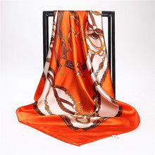 Charger l&#39;image dans la galerie, Women Print Foulard Satin Square Head  Scarfves  90cm - FUCHEETAH