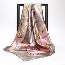 Charger l&#39;image dans la galerie, Women Print Foulard Satin Square Head  Scarfves  90cm - FUCHEETAH