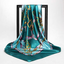 Charger l&#39;image dans la galerie, Women Print Foulard Satin Square Head  Scarfves  90cm - FUCHEETAH