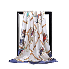 Charger l&#39;image dans la galerie, Women Print Foulard Satin Square Head  Scarfves  90cm - FUCHEETAH