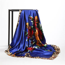 Charger l&#39;image dans la galerie, Women Print Foulard Satin Square Head  Scarfves  90cm - FUCHEETAH