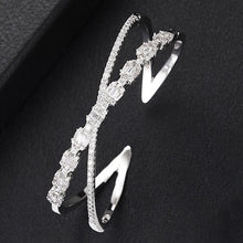 Cargar imagen en el visor de la galería, Luxury Stackable Bangle Cubic Zircon Crystal Bracelet