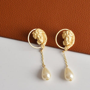 Golden Metal Portrait Pearl Pendant Stud Earrings - FUCHEETAH