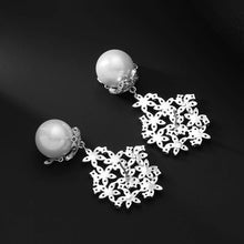 Cargar imagen en el visor de la galería, High Quality Cubic Zircon Long Dangle Drop Silver color Pearl Earrings - FUCHEETAH