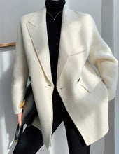 Load image into Gallery viewer, Loose Fit White Woolen Coat Parkas New Long Sleeve - FUCHEETAH