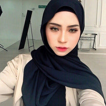 Charger l&#39;image dans la galerie, Plain bubble chiffon scarf hijab wrap solid color shawls and scarves - FUCHEETAH