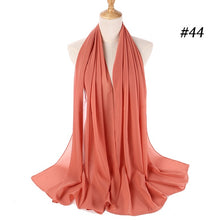 Charger l&#39;image dans la galerie, Plain bubble chiffon scarf hijab wrap solid color shawls and scarves - FUCHEETAH